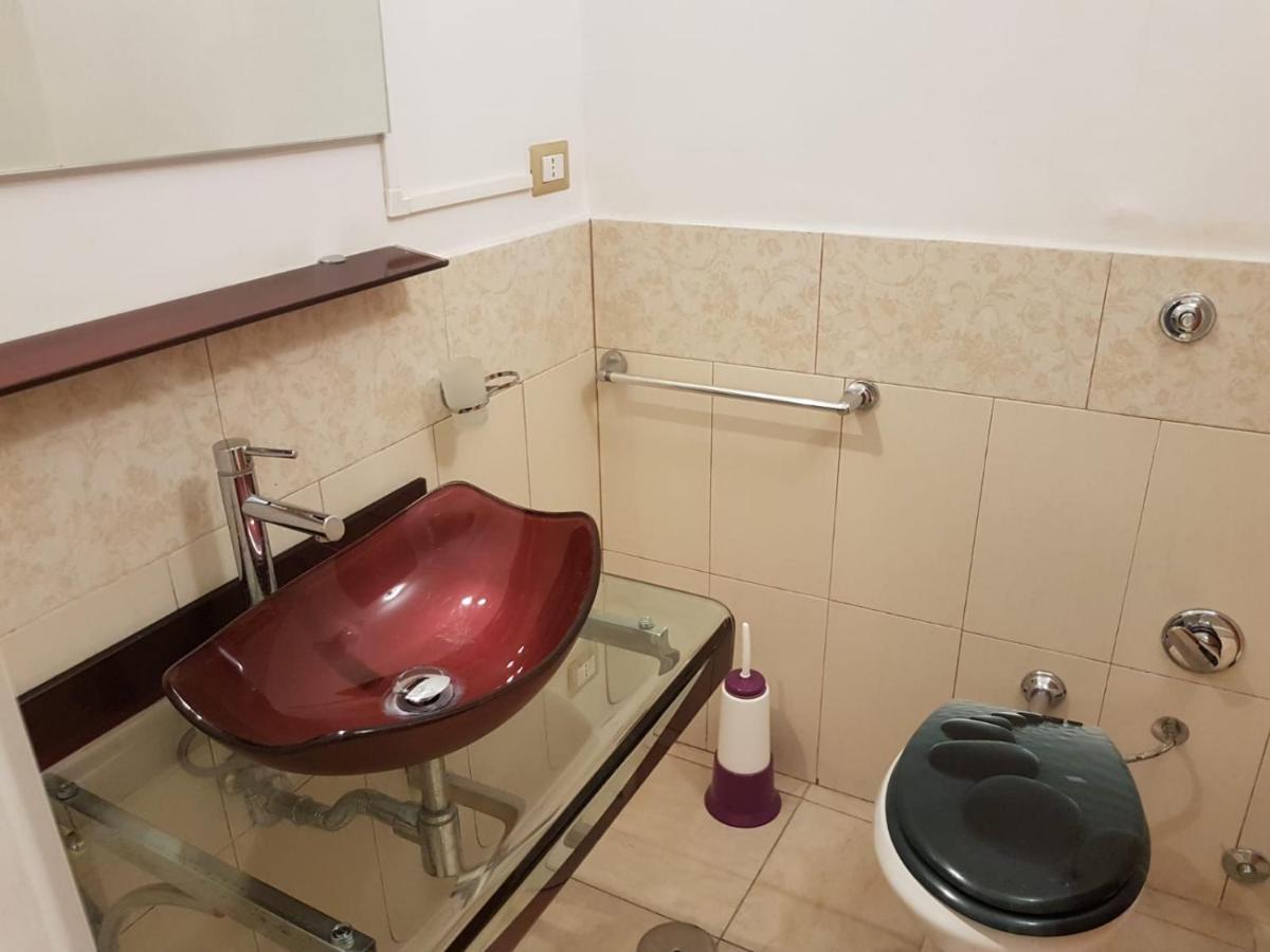 Domus Ubaldi Bed & Breakfast *