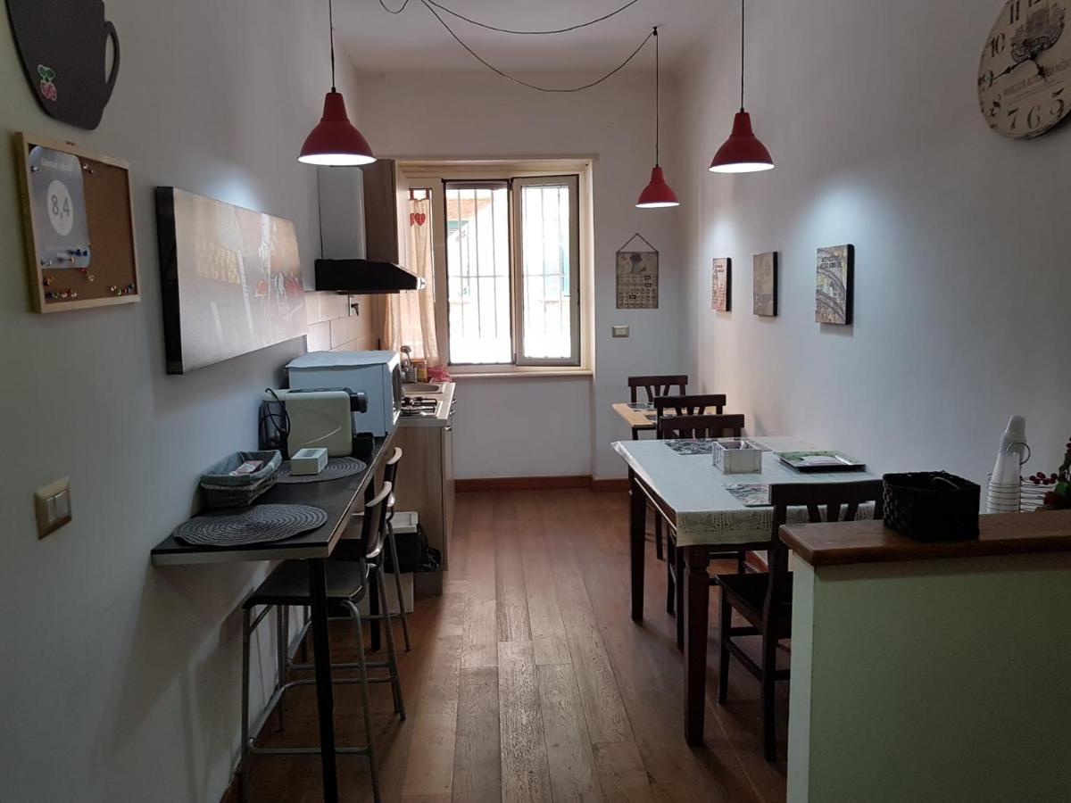 Domus Ubaldi Bed & Breakfast