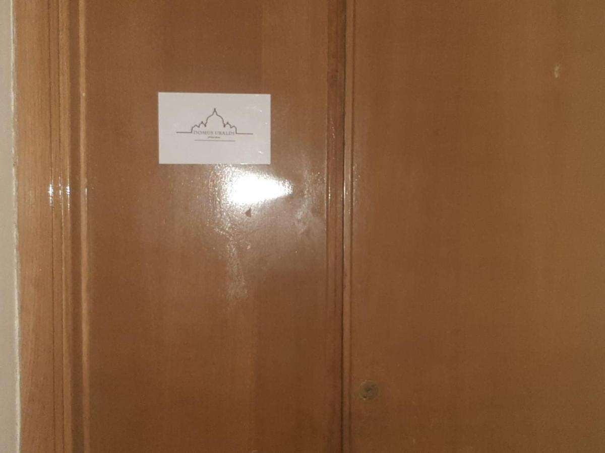 Domus Ubaldi Bed & Breakfast